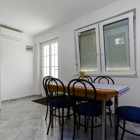 Appartement Snjezana Ap1 *